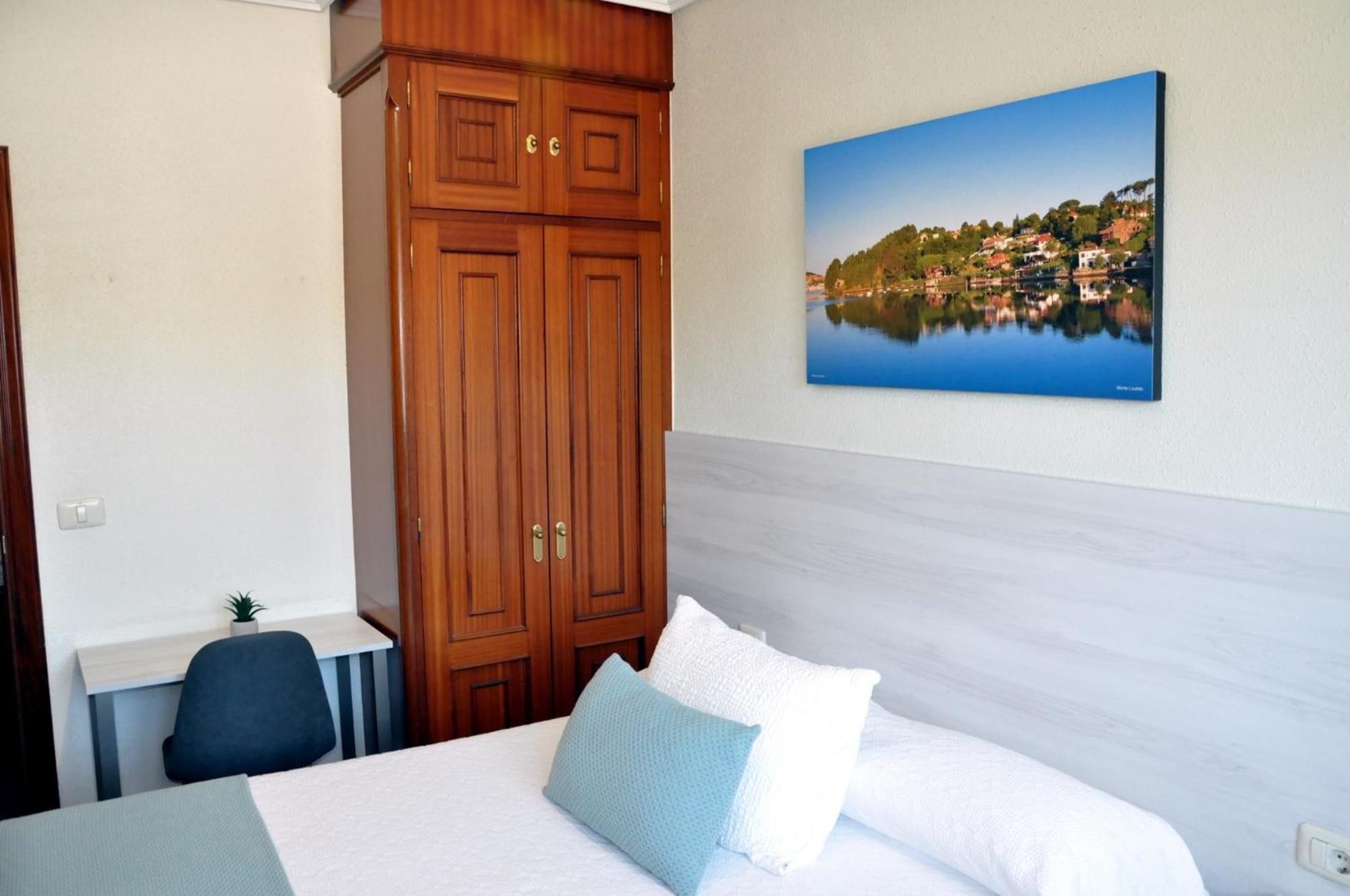 Hostal Paz Gondomar Exterior photo